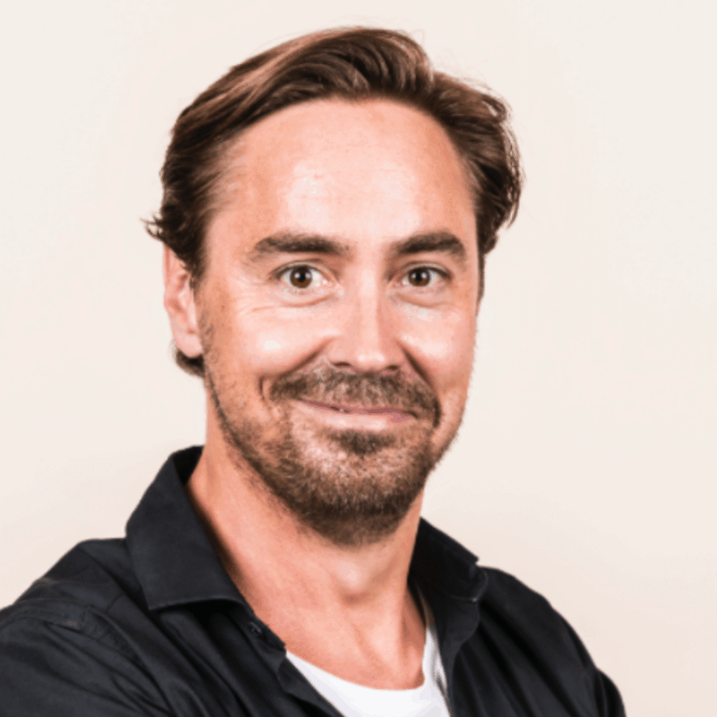 Portretfoto van Marnix Geus voor de blog bij Groeivoer.